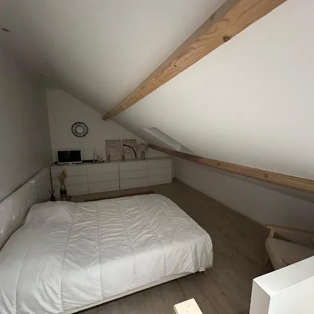 Maisonnette Calme Mouy Exterior foto